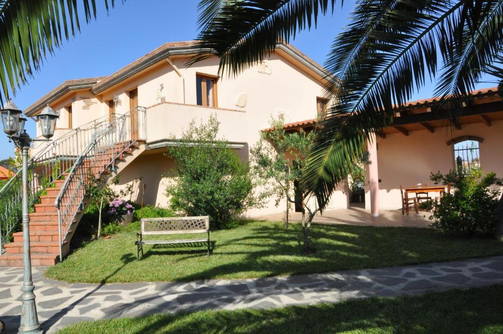 Agriturismo S'Aranada Villa Marrubiu ภายนอก รูปภาพ